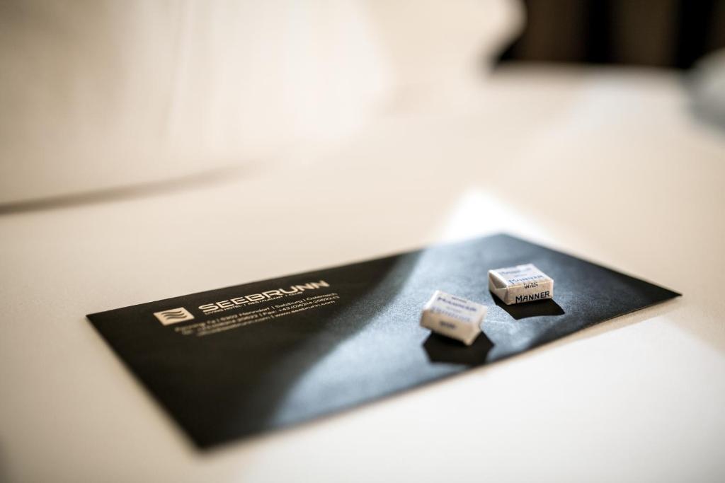 Hotel Seebrunn Am Wallersee Henndorf am Wallersee Bagian luar foto