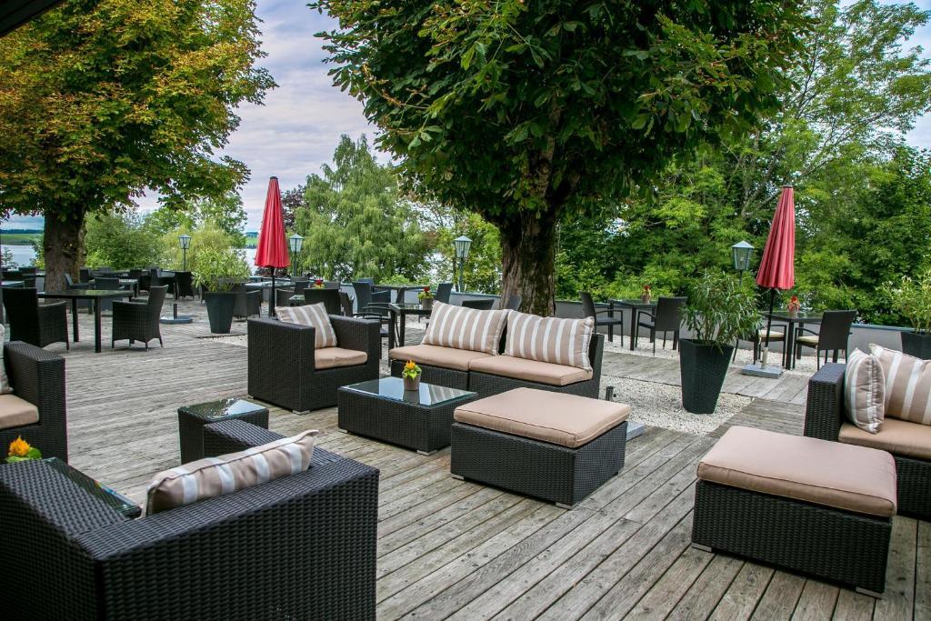 Hotel Seebrunn Am Wallersee Henndorf am Wallersee Bagian luar foto
